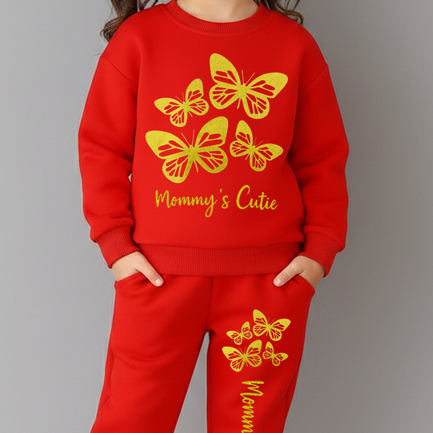 Kuchipoo Girls Winterwear Sweatshirt and Trackpant Set With Pocket