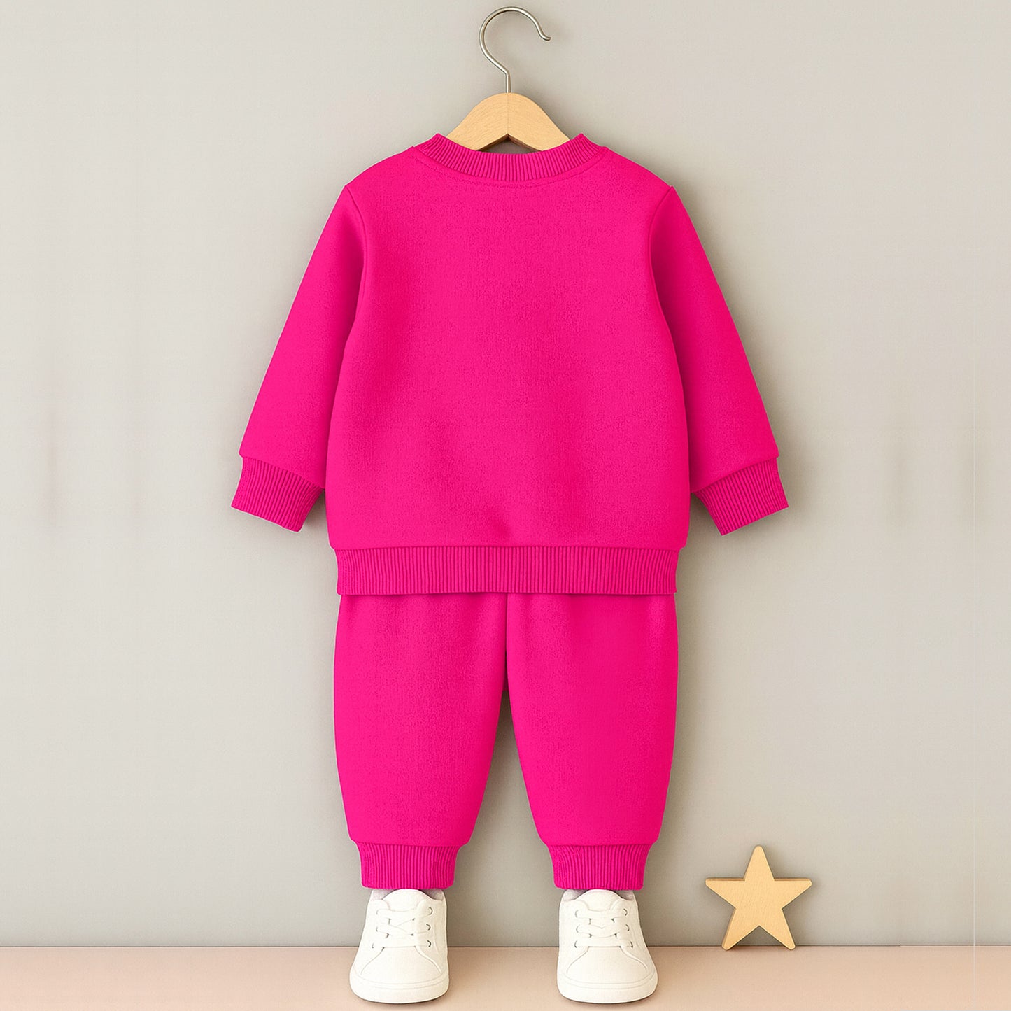 Kuchipoo Girls Winterwear Sweatshirt and Trackpant Set With Pocket