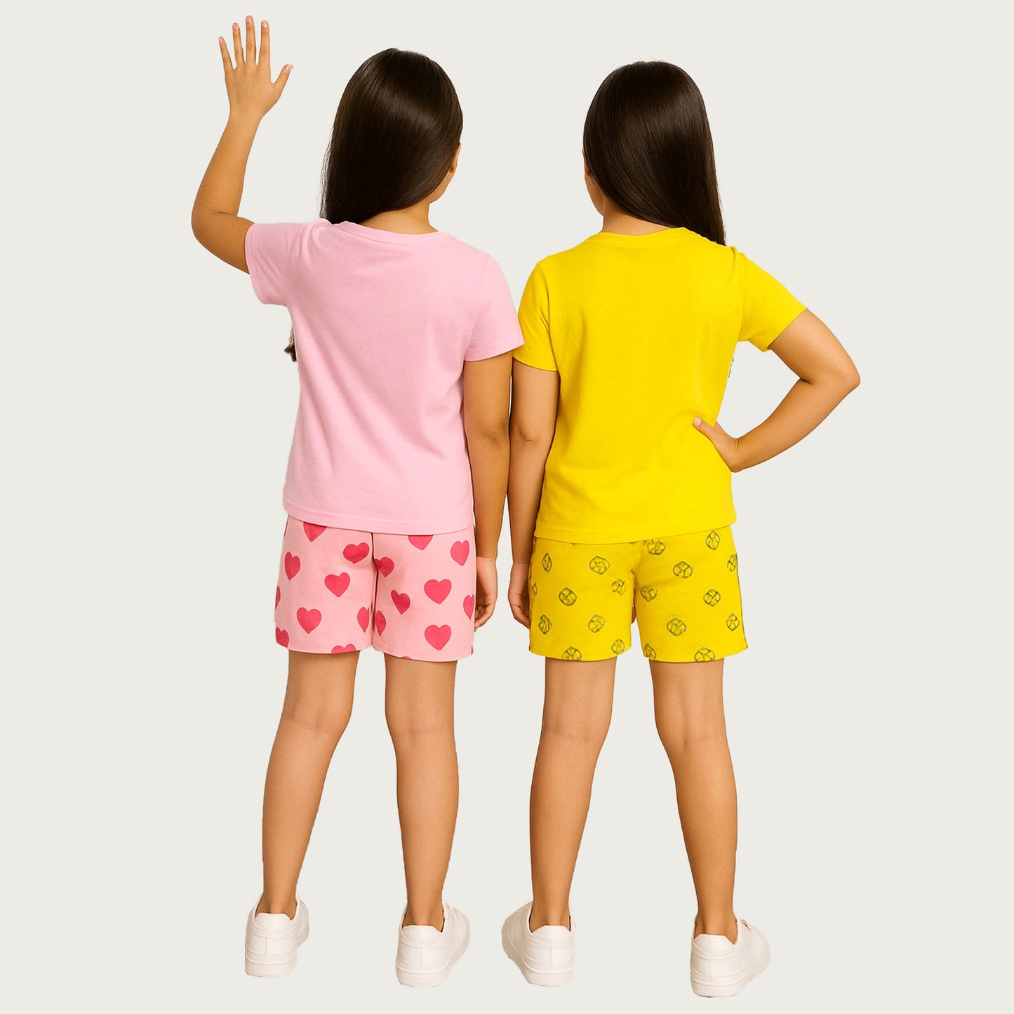 KUCHIPOO GIRLS HALF SLEEVES T-SHIRTS AND SHORTS SET