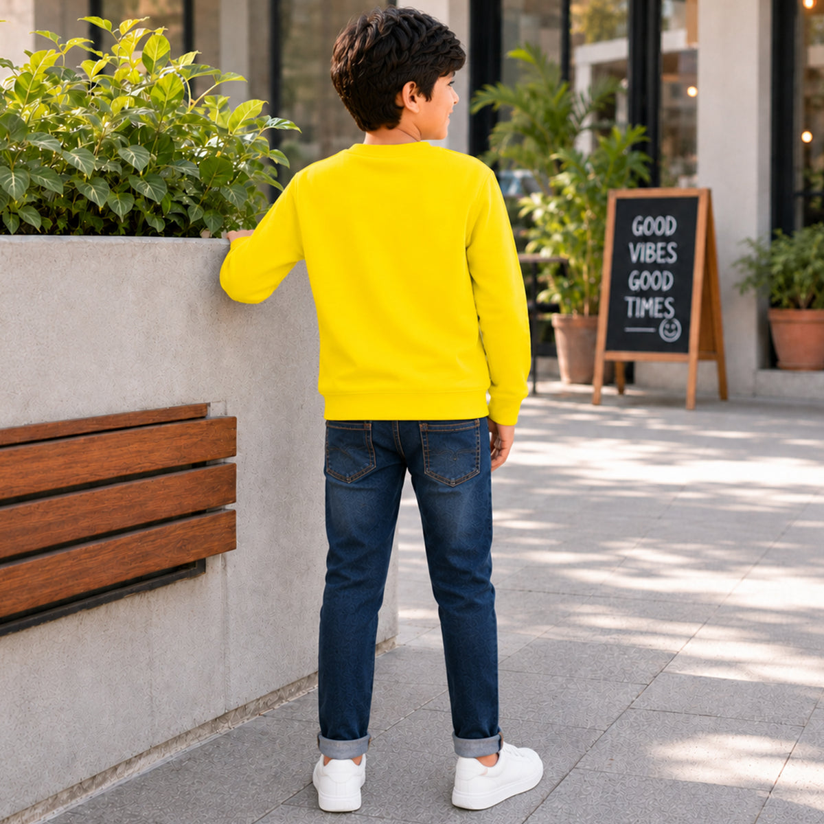Kuchipoo © Disney Boys Donal Duck Graphic Printed Full Sleeve Round Neck Sweatshirt | Regular Fit Winterwear
