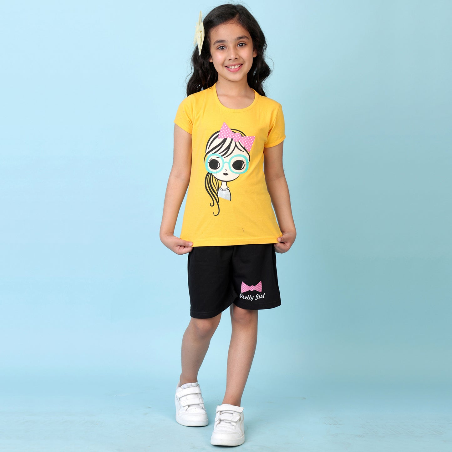 KUCHIPOO GIRLS HALF SLEEVES T-SHIRTS AND SHORTS SET