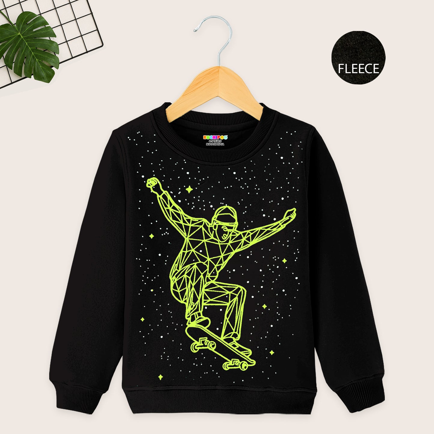 Kuchipoo Boys Winterwear Sweatshirt