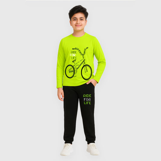 KUCHIPOO  Boys T-Shirts and Trackpants Set
