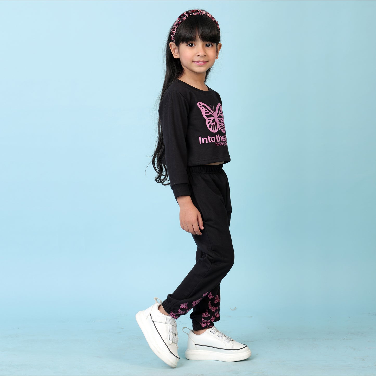 KUCHIPOO Girls Crop Top and Trackpant Set