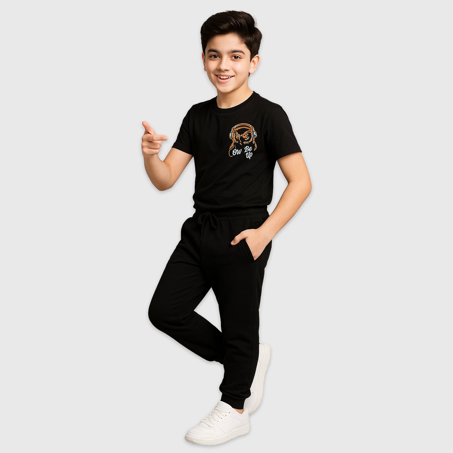 KUCHIPOO  Boys T-Shirts and Trackpants Set